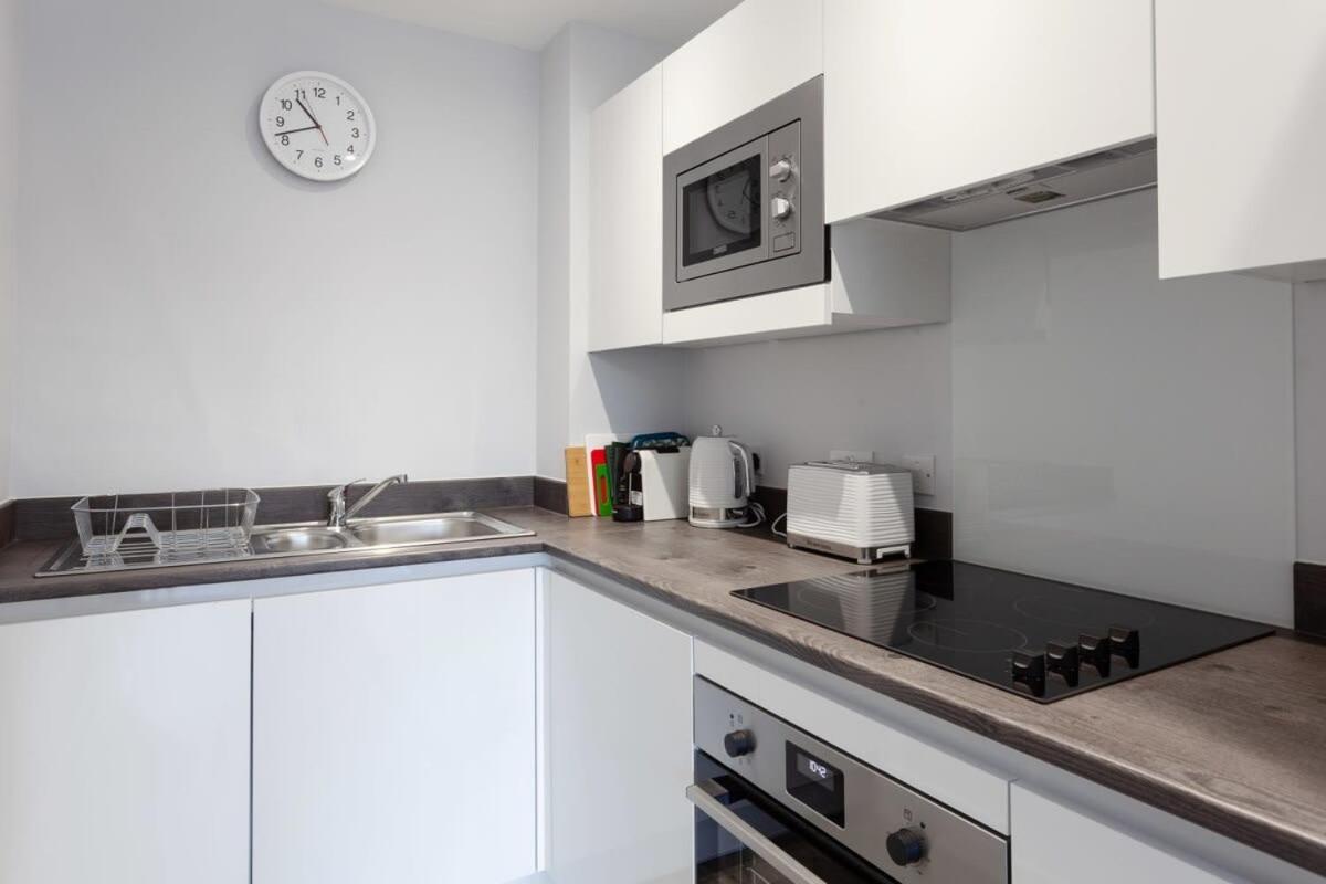 Modern 1 Bedroom Apartment In Central Brimingham برمنغهام المظهر الخارجي الصورة